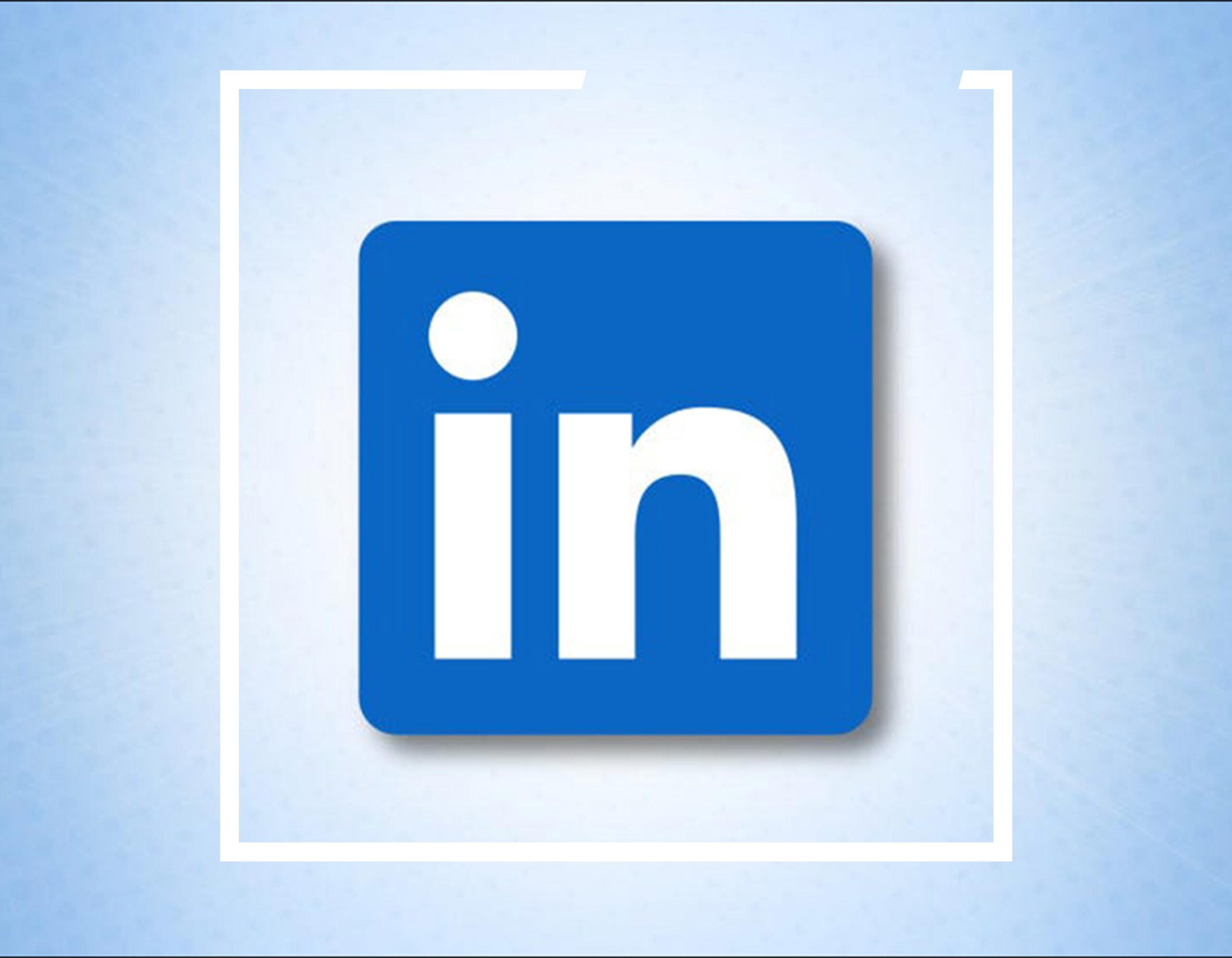 لیندکین چیست؟ 10 دلیل برای استفاده از linkedin